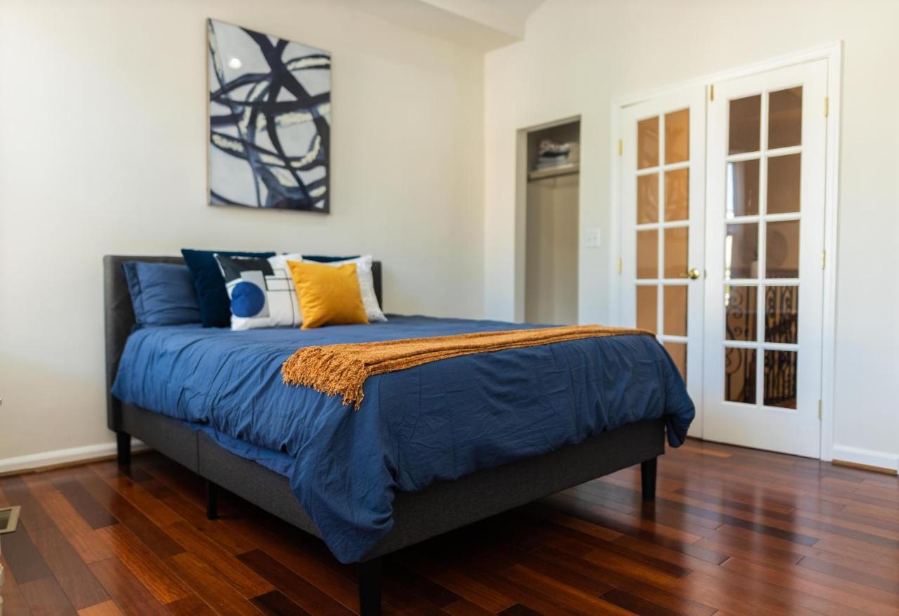 Beautiful 2br Outside U Street Corridor Apartamento *